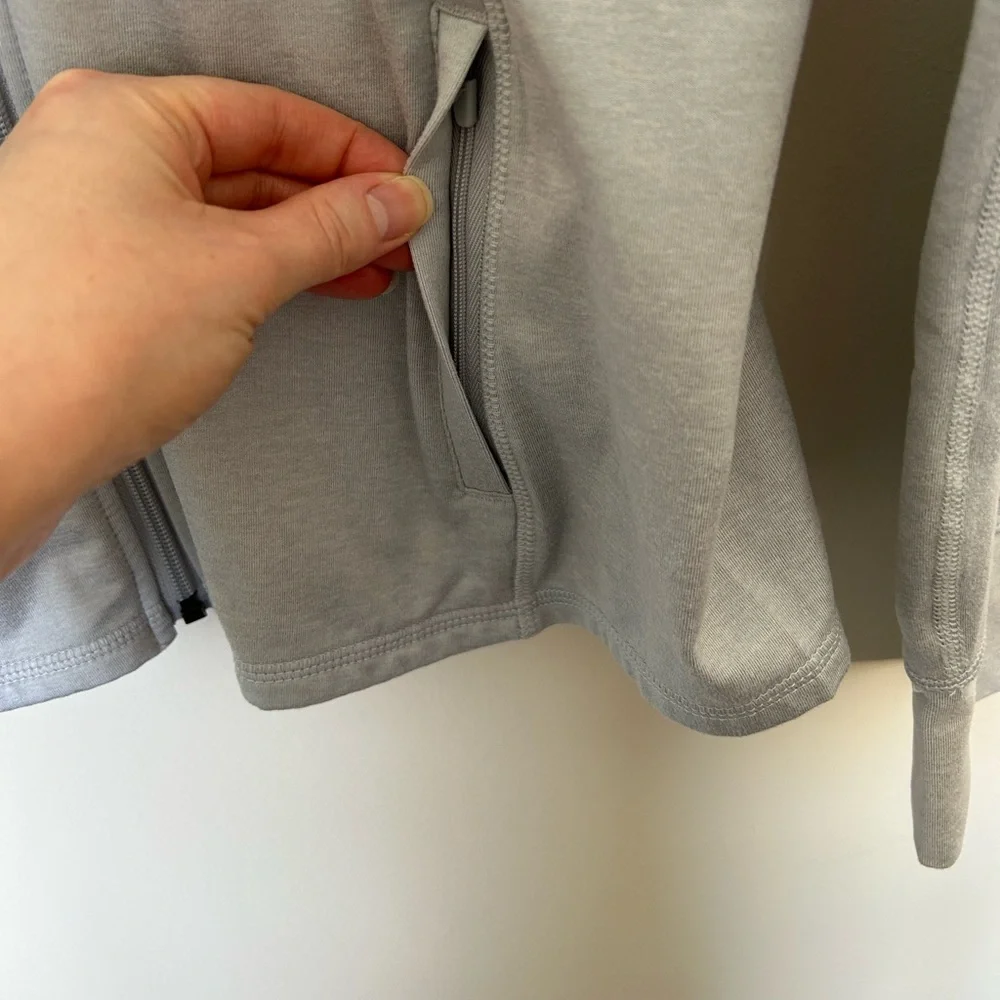 Old Navy Active Go Dry‎ Full Zip Light Gray Jacket Size Medium